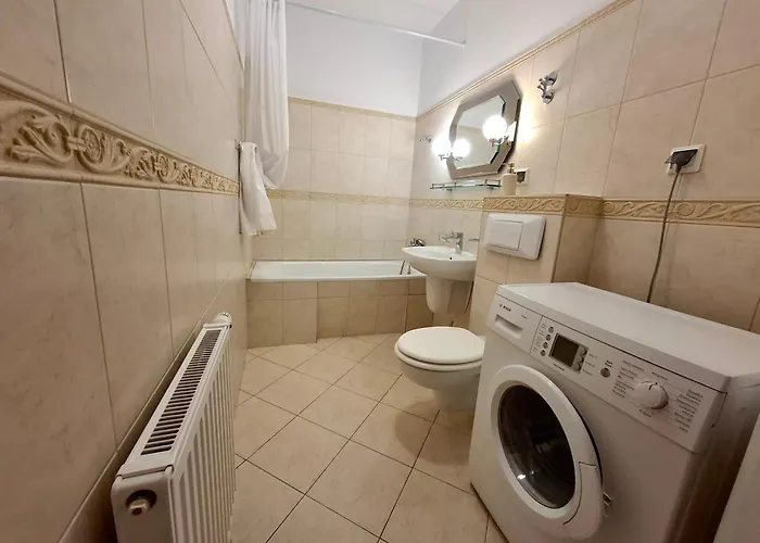 Tps Jelitkowski Dwor 公寓 格但斯克